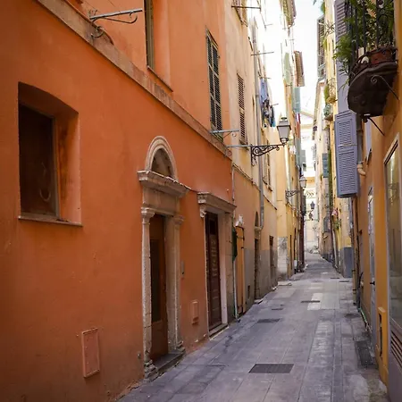 New- Cozy -4 Guests - Air Conditioning Appartamento